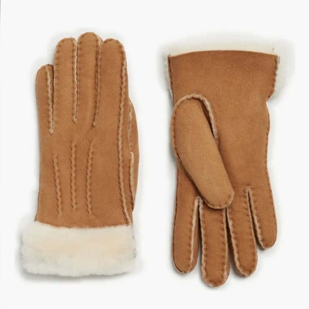 UGG Australia Women perforated Genuine Shearling Handmade Chestnut Gloves Small
